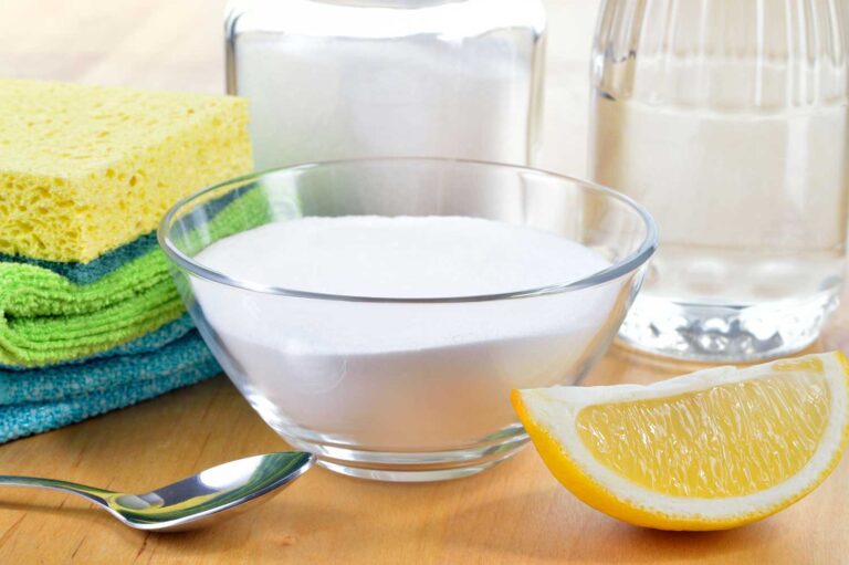 4 household cleansers you can make yourself